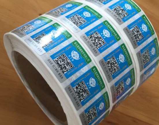 香蕉视频三级片標簽製作，選擇平貼瓶貼標簽還是卷筒標簽